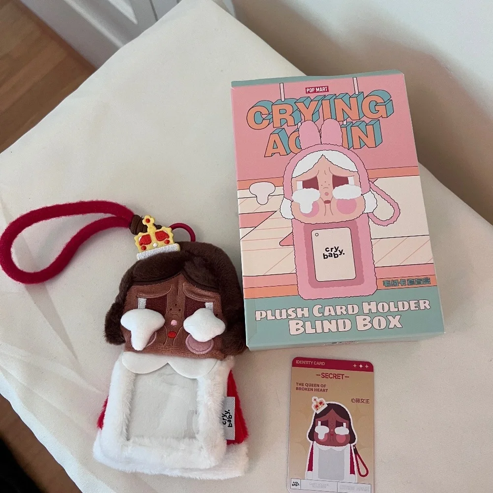 Pop Mart Cry Baby Crying Again SECRET “Queen of broken heart” Plush Card Ho… - Picture 5 of 6